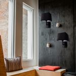 C33700018-2-