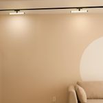 C37200013-2-