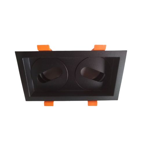PORTA GU10 LED STUDIO RECTANGULAR DOBLE ÁNGULO CERRADO (SIN AMPOLLETA GU10, INCLUYE CONECTOR)