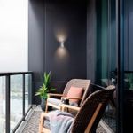 C22200104-2-
