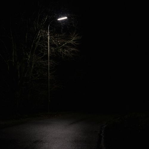 ALUMBRADO PÚBLICO LED STUDIO SLIM 50W LUZ NEUTRA IP65 (INCLUYE FOTOCELDA)
