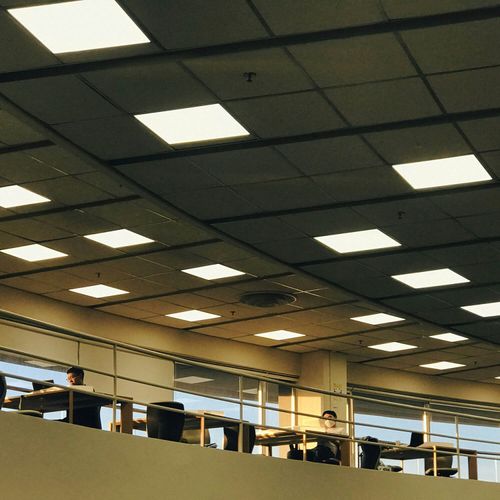 MARCO METALICO DE PANEL H4.2 60,5x60,5 CM