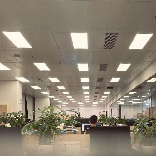 MARCO PARA PANEL LED STUDIO RECTANGULAR PARA SOBREPONER H4.3 2.9x120.5 CM