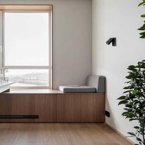 APLIQUÉ MURO LED STUDIO SINGAPUR CON SWITCH DIRIGIBLE 4.7W