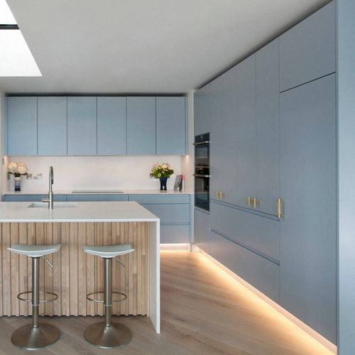 PERFIL FLEXIBLE DE SILICONA PARA CINTA LED STUDIO 10 MTS IP67 (NO INCLUYE CINTA LED) H14 20x1000 CM