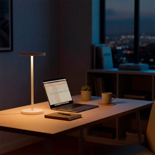 LÁMPARA DE MESA LED STUDIO BRUNO 9.4W LUZ CÁLIDA