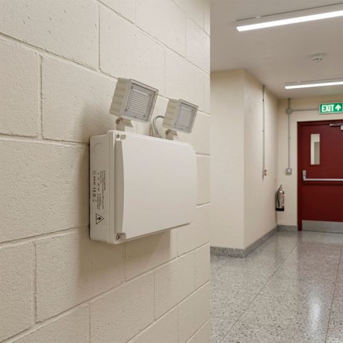 LUMINARIA DE EMERGENCIA PHILIPS TWIN SPOT 9W LUZ FRÍA IP65