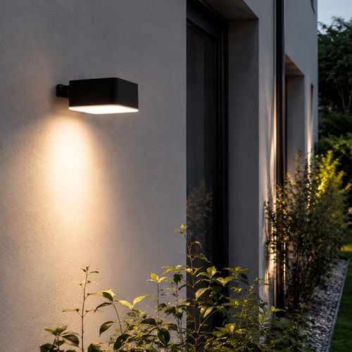 APLIQUÉ MURO PHILIPS VYNCE SOLAR CUADRADO 1.5W LUZ CÁLIDA IP44