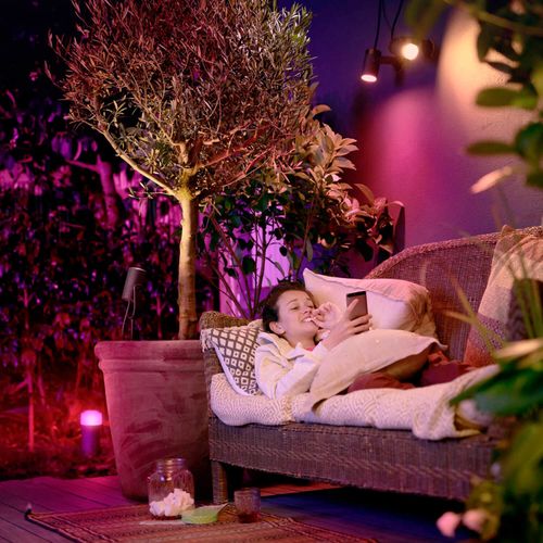 FOCO ESTACA PHILIPS HUE LILY JARDÍN 8W LUZ RGB Y CÁLIDA (2000K) A FRÍA (6000K)