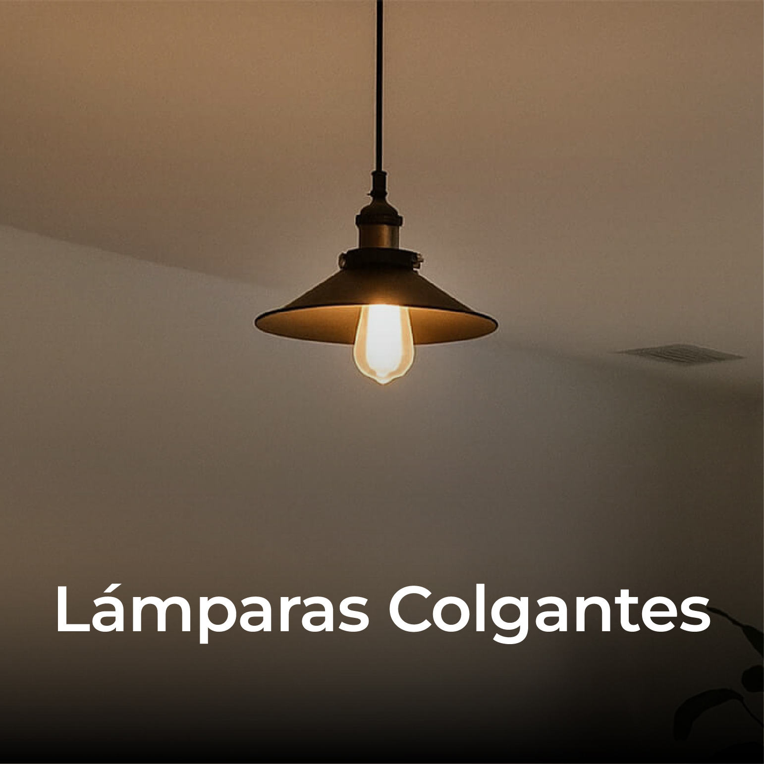 Lámparas colgantes modernas sobre una isla de cocina con iluminación LED.